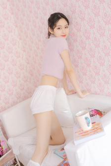 女大学生的沙龙室