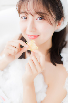 色婷婷亚洲一区二区综合
